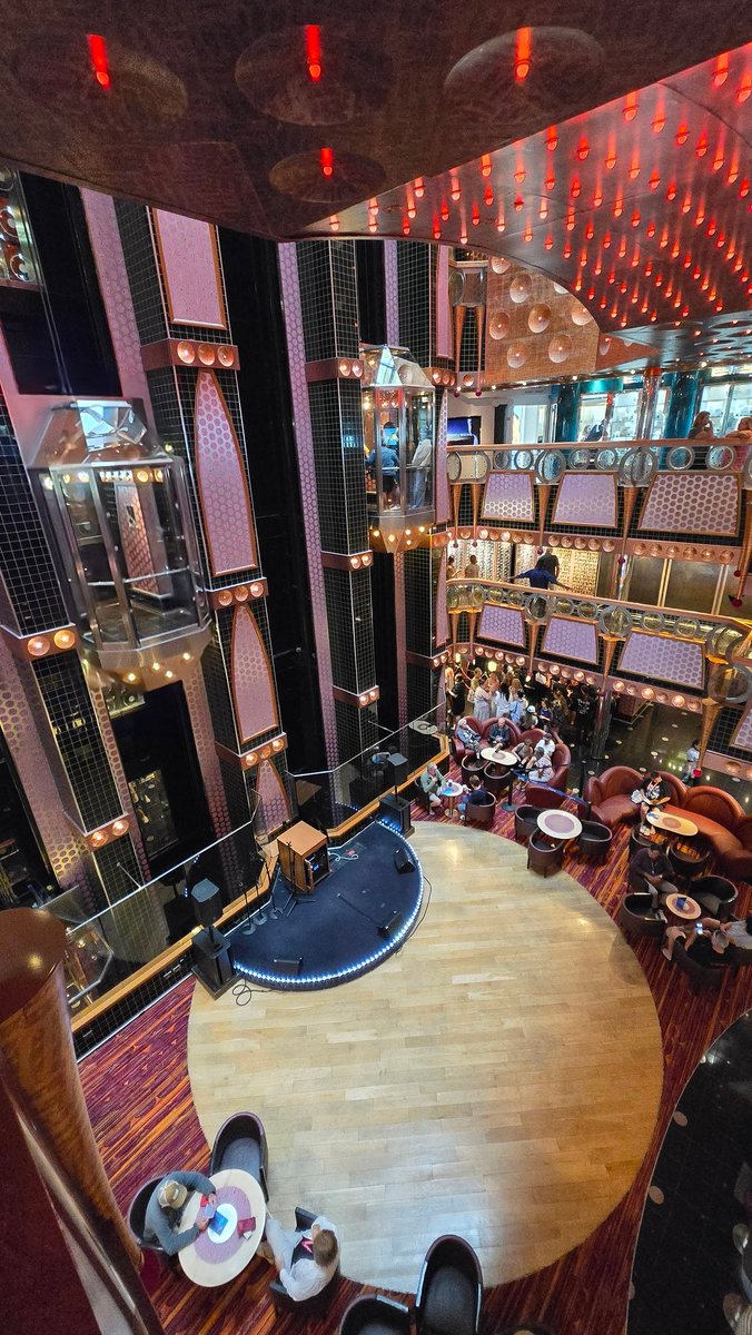 outerspacies tweet media