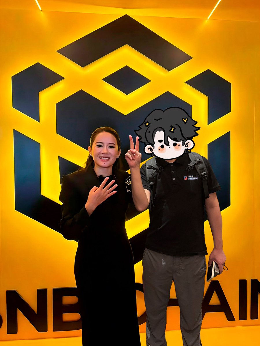 MrQin_BTC's tweet image. 再次感谢 @moonkimbinance 的邀请，昨晚参加 #BNBChain 的活动，非常热闹，见到了 @ChandlerGuo 宝二爷，  @heyibinance 一姐，都很亲民，还见到了很多老师