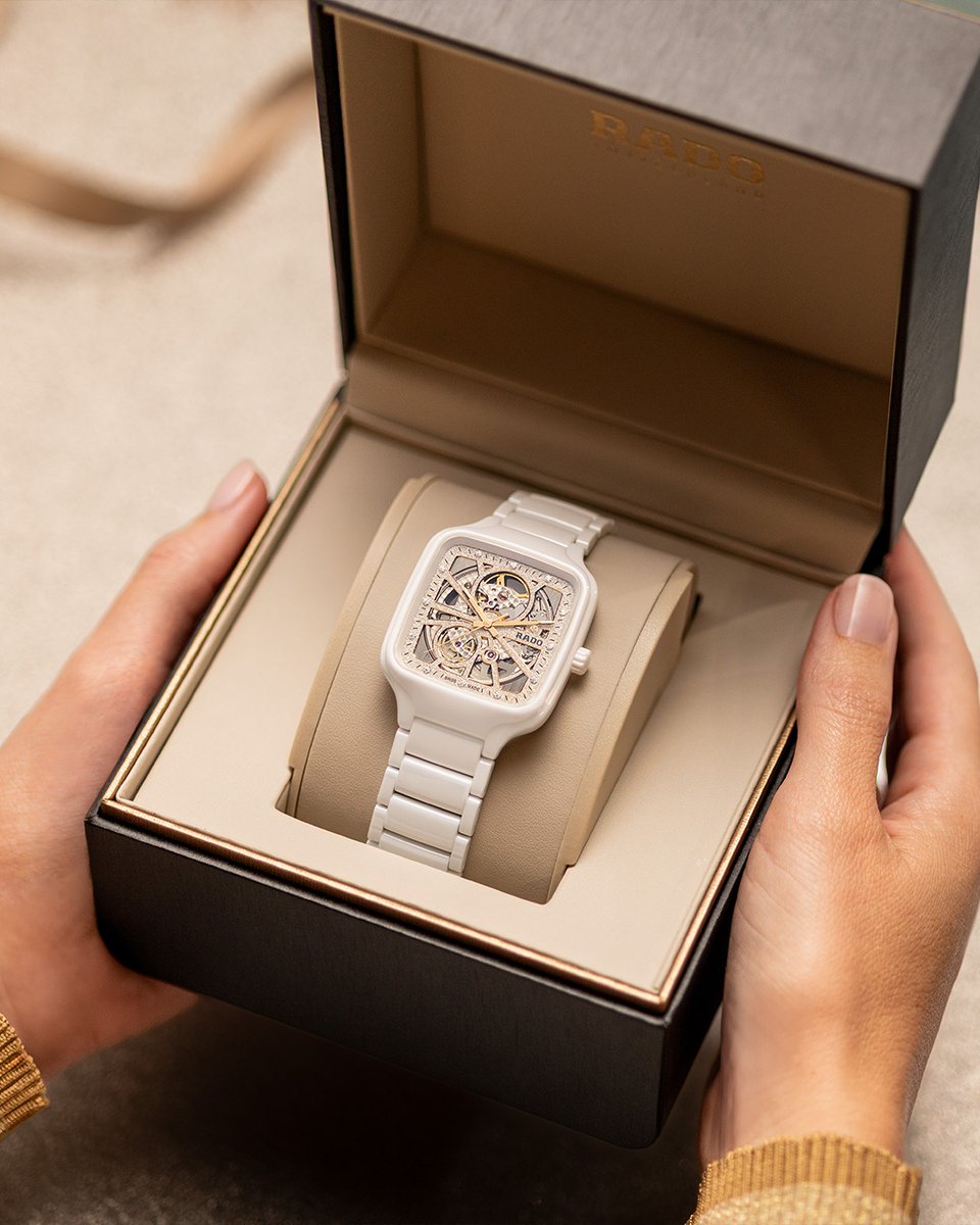 DiamondWatchKE's tweet image. From golden desert stars to crystalline peaks
andvolcanic depths. This festive season, discover
theperfect gift for every soul, every story,
everymoment that shines.​
#Rado #FeelTheMoment
Which world speaks to you?