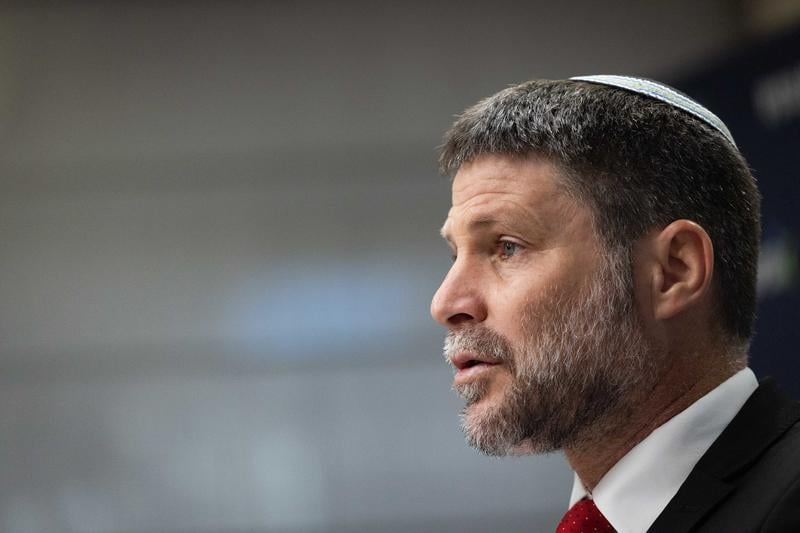 EviesSantiago's tweet image. 🇮🇱#URGENTE: EL MINISTRO DE FINANZAS DE ISRAEL, BEZALEL SMOTRICH LO DIJO CLARO:

“Le pido al Primer Ministro Netanyahu que ordene inmediatamente a las FDI preparar la conquista total de #Gaza, incluyendo los campos de refugiados centrales, establecer control israelí completo y