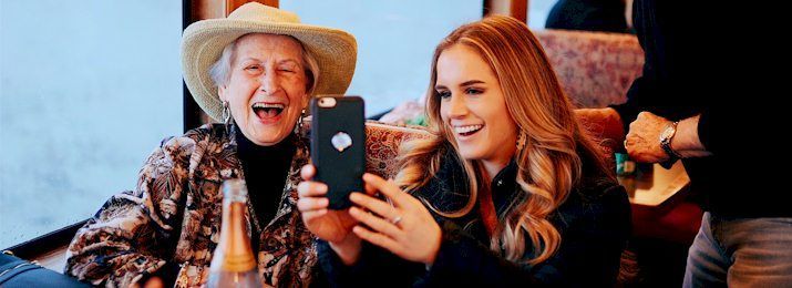 destcoupons's tweet image. Celebrate this Mom aboard the #RiverFox #Train #MothersDay #Brunch in #Sacramento and save 15% with #coupon code destinationcoupons.com/california/wes… Savor a chef-curated brunch, thoughtfully prepared and enjoyed at an unhurried paceon the rails. Make memories that last well beyond the meal.