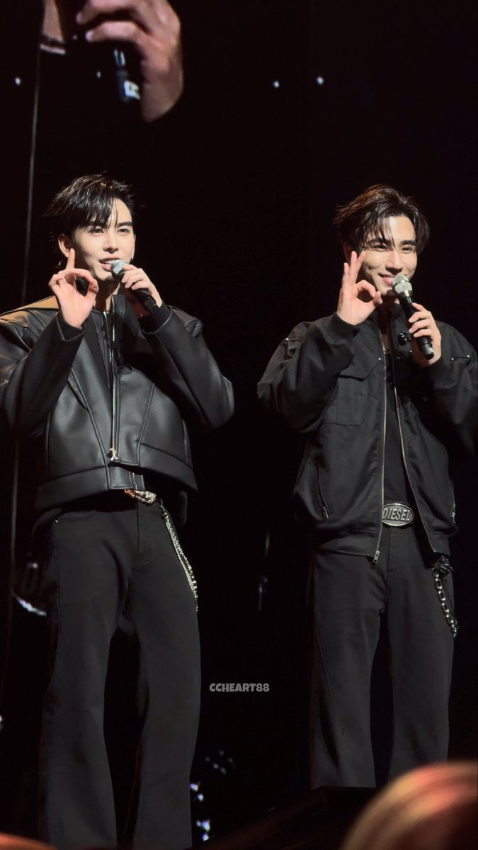 ccheart88_'s tweet image. 已經在想你們了⋯

PERTHSANTA WITH TIME TONIGHT 

#PSTimeStopperinTaipei
#PerthSanta #เพิร์ธแซนต้า