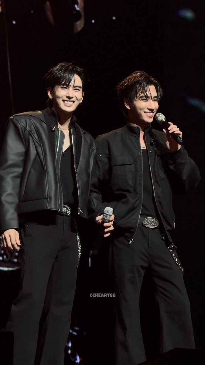 ccheart88_'s tweet image. 已經在想你們了⋯

PERTHSANTA WITH TIME TONIGHT 

#PSTimeStopperinTaipei
#PerthSanta #เพิร์ธแซนต้า