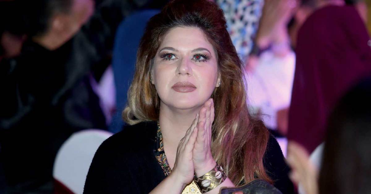 hmetromy's tweet image. #Rap "Tak nak komen. Terima kasih. Saya akan menjawab hanya mengenai program Talk To My Manager 2 (TTMM 2) ini sahaja,". 

hmetro.com.my/rap/rapextra/2…