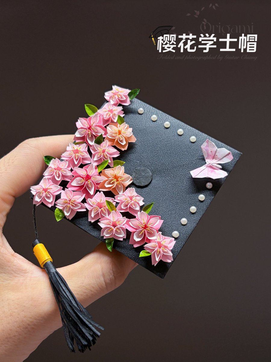 Guitar_Chiang's tweet image. 折纸的樱花学士帽 🌸
folded and photographed by me
#origami #diy #craft