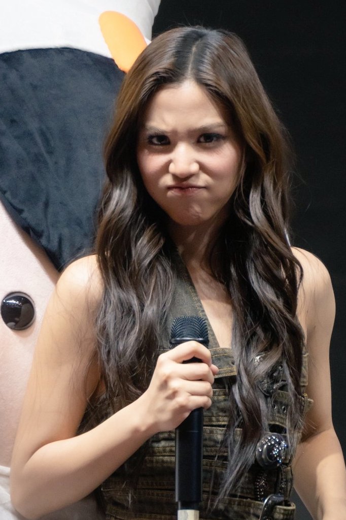 Lhong🦋.....🌻🐇 tweet media