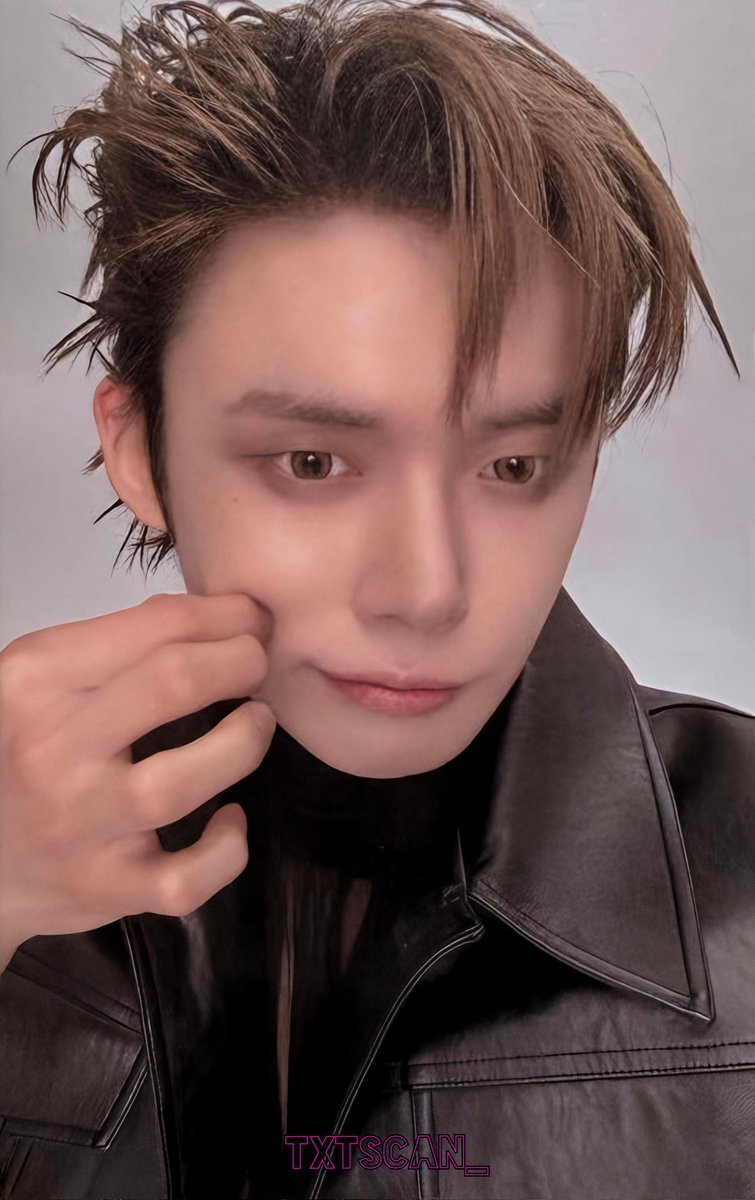 txtscan_'s tweet image. 🩷PHOTOCARD SCAN🩷
7TH YEAR: A Moment of Stillness in the Thorns

▪️PRE ORDER BENEFITS – WEVERSE GLOBAL (THORN VERSION)

#SOOBIN #YEONJUN #TOMORROW_X_TOGETHER

@TXT_members @TXT_bighit