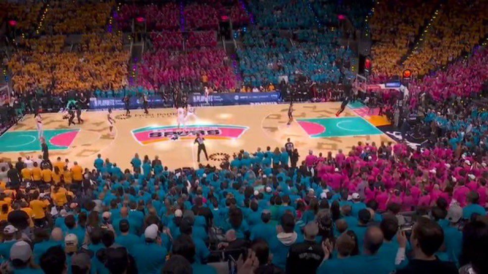 KingCharge tweet media