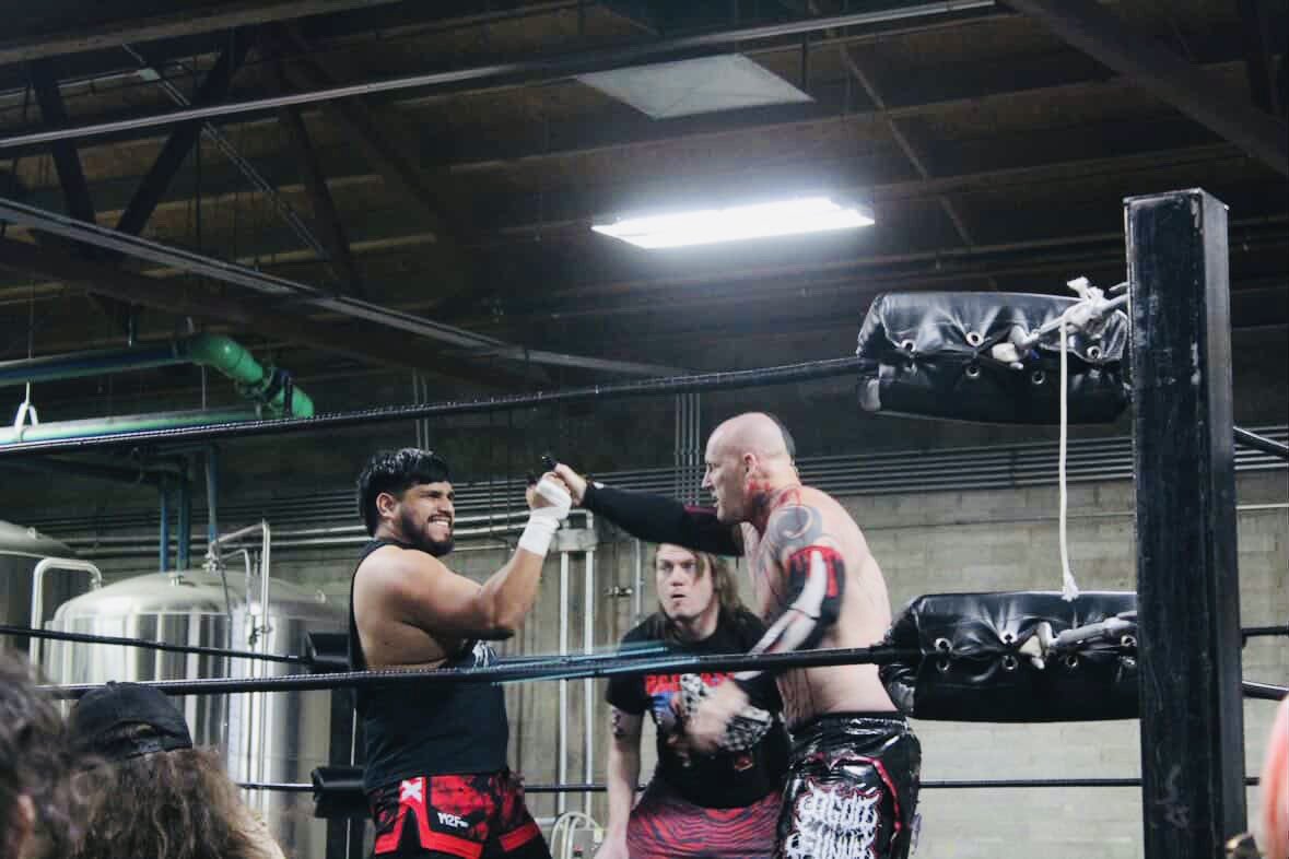 Marty_2_Fly's tweet photo. Because I had a barefoot thumbtack thumb wrestling match🫩🥃
My dogs were out for the people chat😮‍💨✨
Thank you @darksheikftf✨
 #wwwswwf https://t.co/A8NgI0Gs7C