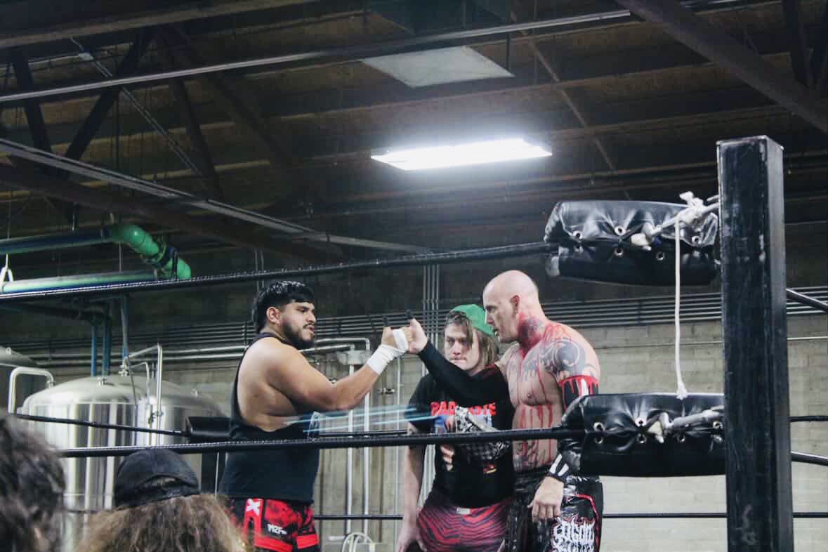 Marty_2_Fly's tweet photo. Because I had a barefoot thumbtack thumb wrestling match🫩🥃
My dogs were out for the people chat😮‍💨✨
Thank you @darksheikftf✨
 #wwwswwf https://t.co/A8NgI0Gs7C