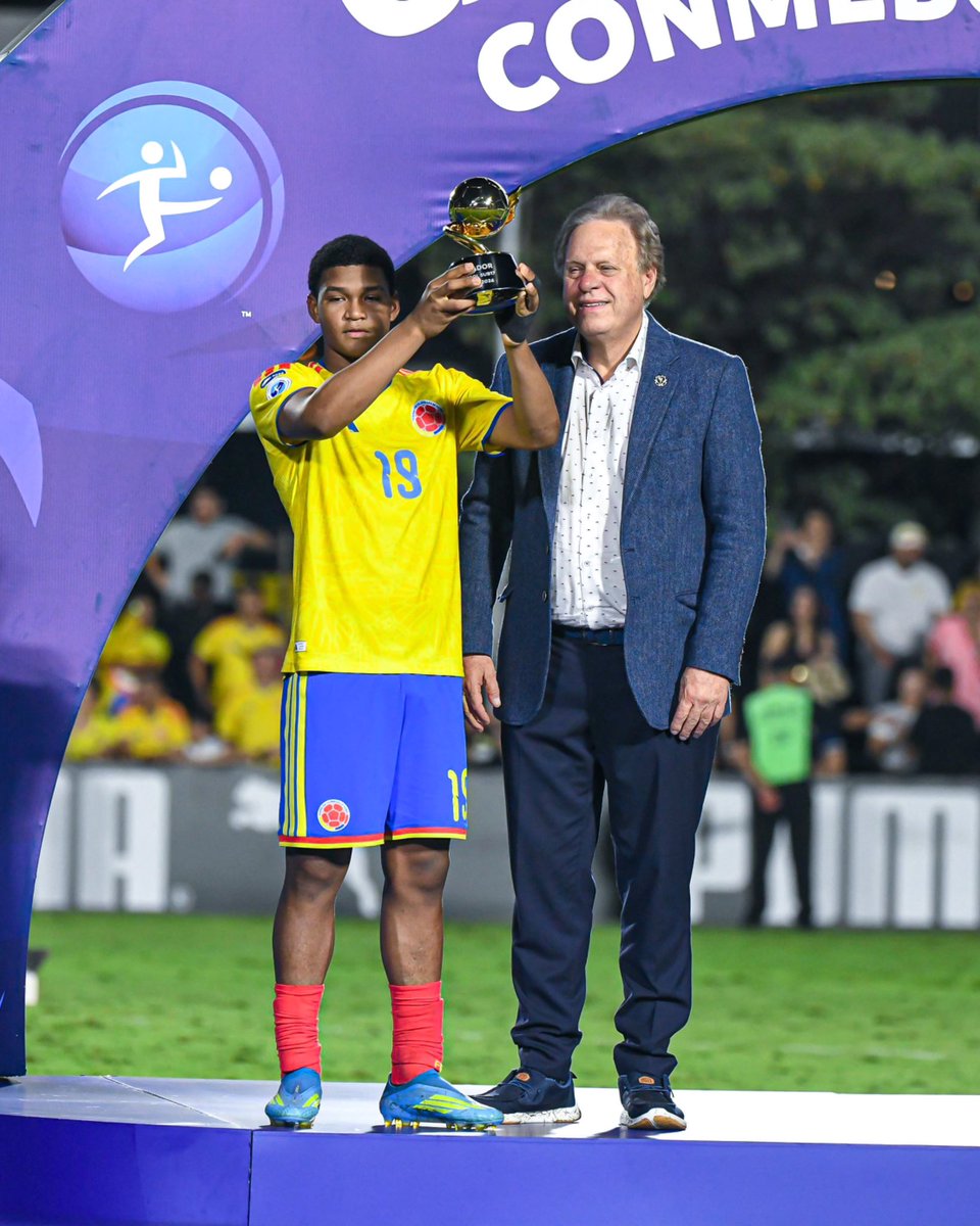 Selección Colombia tweet media