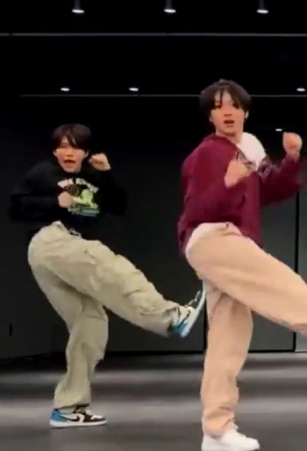 🥥 (상태:스티키여시) tweet media