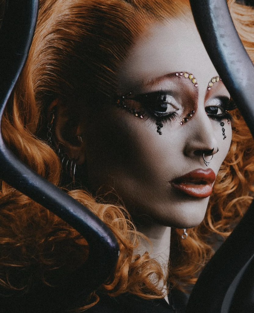 Drag Crave tweet media