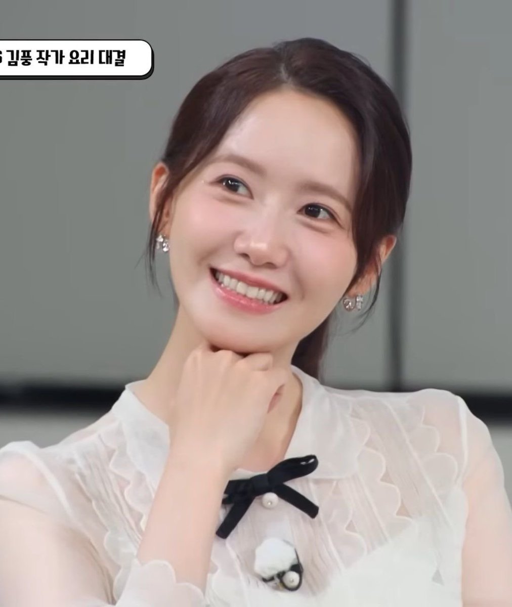 にっこにこユナ可愛いすぎるし、生まれつきのぷっくり涙袋可愛い