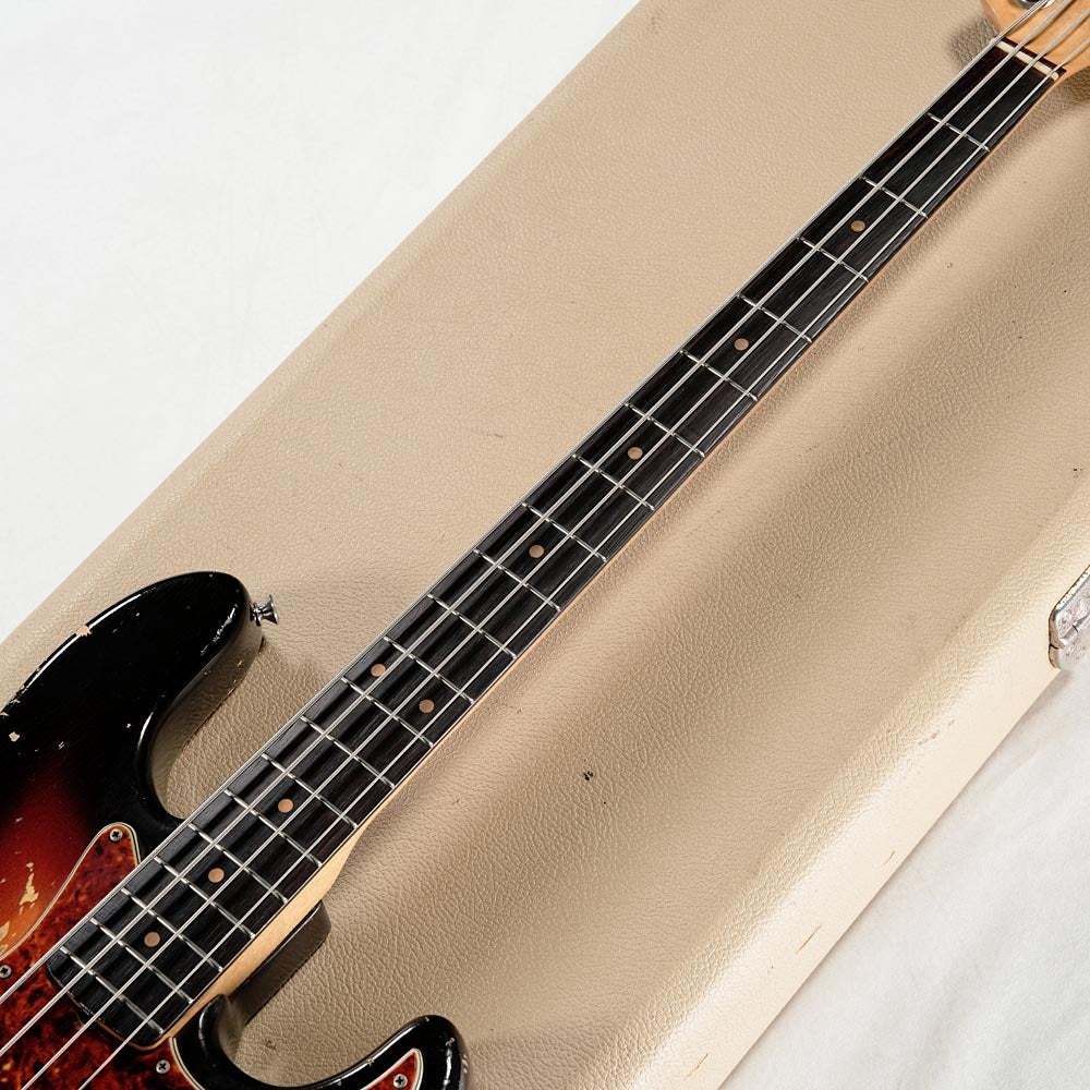 1484shibuya's tweet image. Fender / 1964 Jazz Bass Sunburst。オリジナル度は高くオススメの一本です。
store.ishibashi.co.jp/view/item/0000…
#Fender #vintage