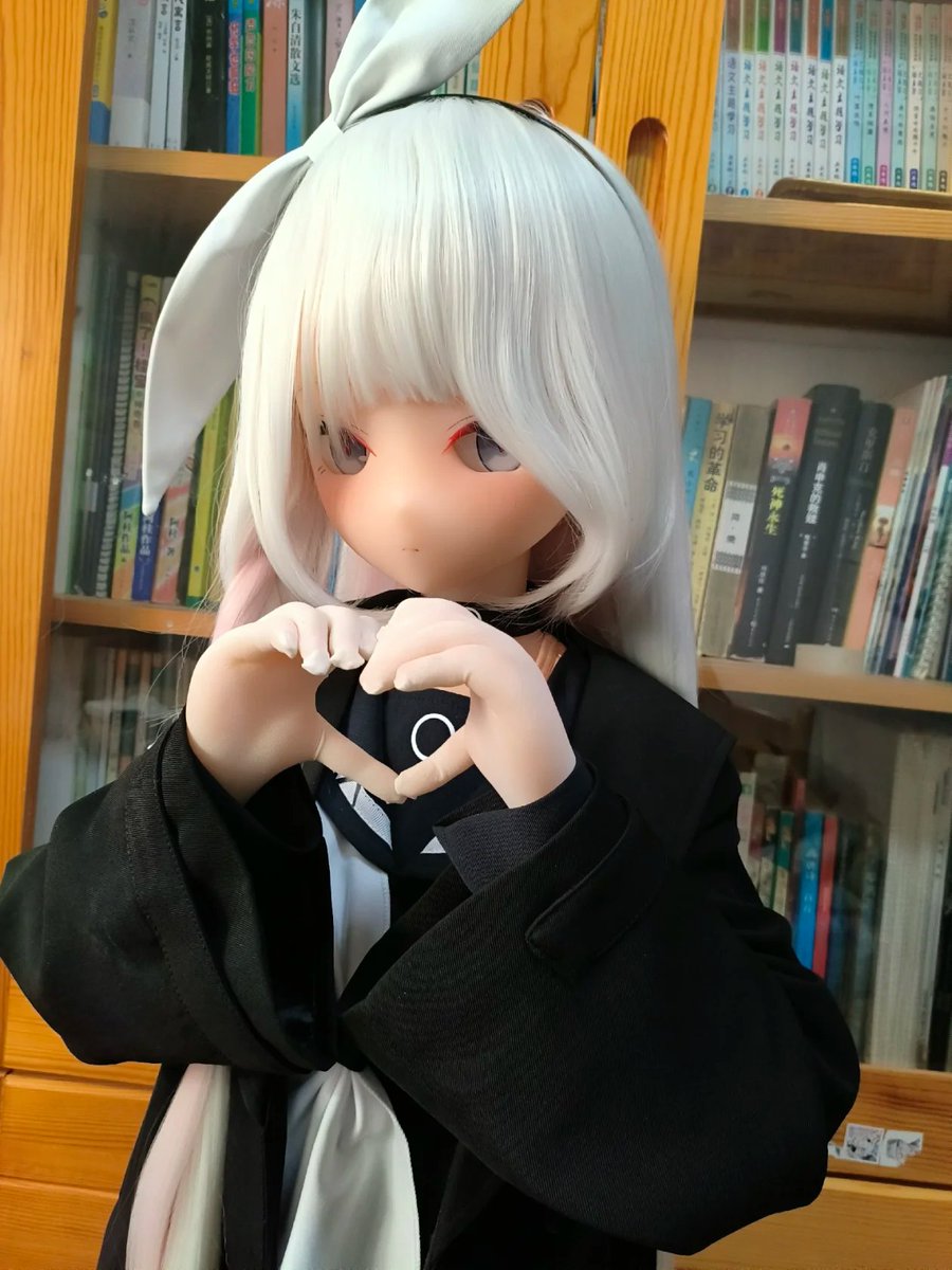 Max 蝴蝶人形 Butterfly Doll tweet media