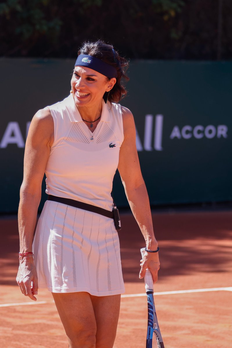 LA REINA 🇦🇷❤️
La GRAN <a href="/sabatinigabyok/">Gabriela Sabatini</a> y esa sonrisa mágica 🥰
<a href="/rolandgarros/">Roland-Garros</a> Junior Series 
#RGBrazil