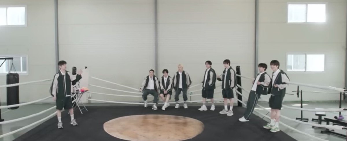 김승민 진영 김승민

한지성 진영 한지성방찬서창빈이민호황현진이용복양정인