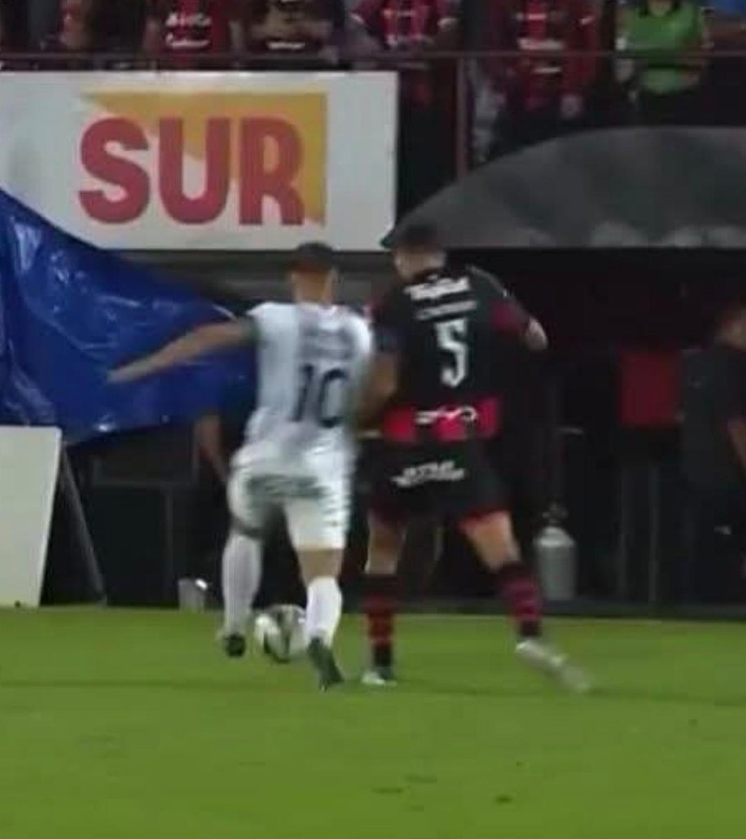 Víctor Poveda tweet media