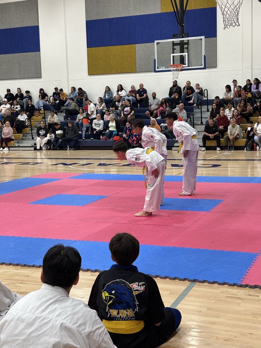 Guillen_Middle's tweet image. Grizzlies showed up and showed out at the Kickstart Karate Tournament! 🥋🔥 Proud of the discipline, focus, and heart our students brought to the mat. Y’all represented with excellence! 💪🐻#AccountabilityEqualsLove #BreakTheCycle