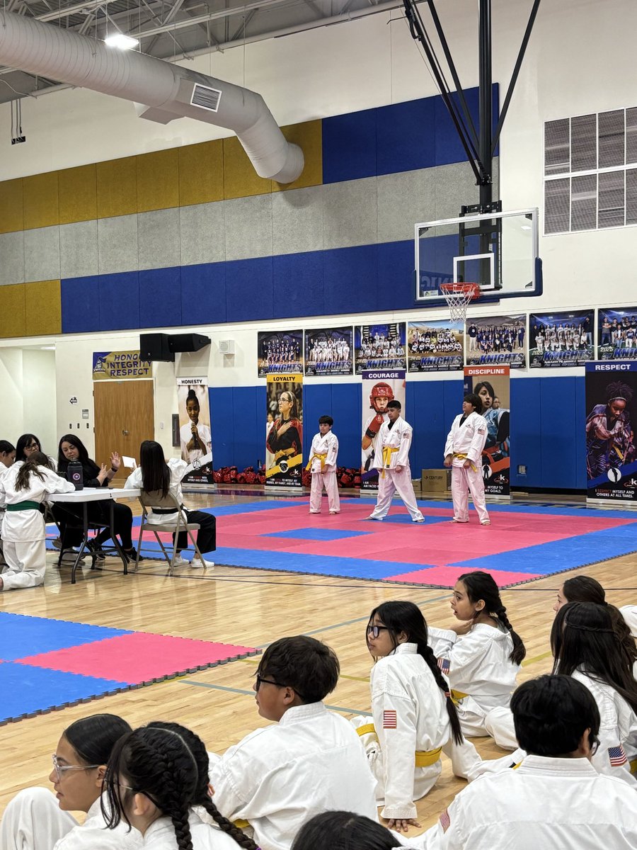 Guillen_Middle's tweet image. Grizzlies showed up and showed out at the Kickstart Karate Tournament! 🥋🔥 Proud of the discipline, focus, and heart our students brought to the mat. Y’all represented with excellence! 💪🐻#AccountabilityEqualsLove #BreakTheCycle