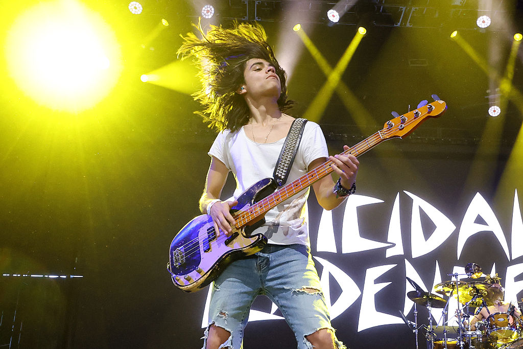 The World Famous KROQ tweet media