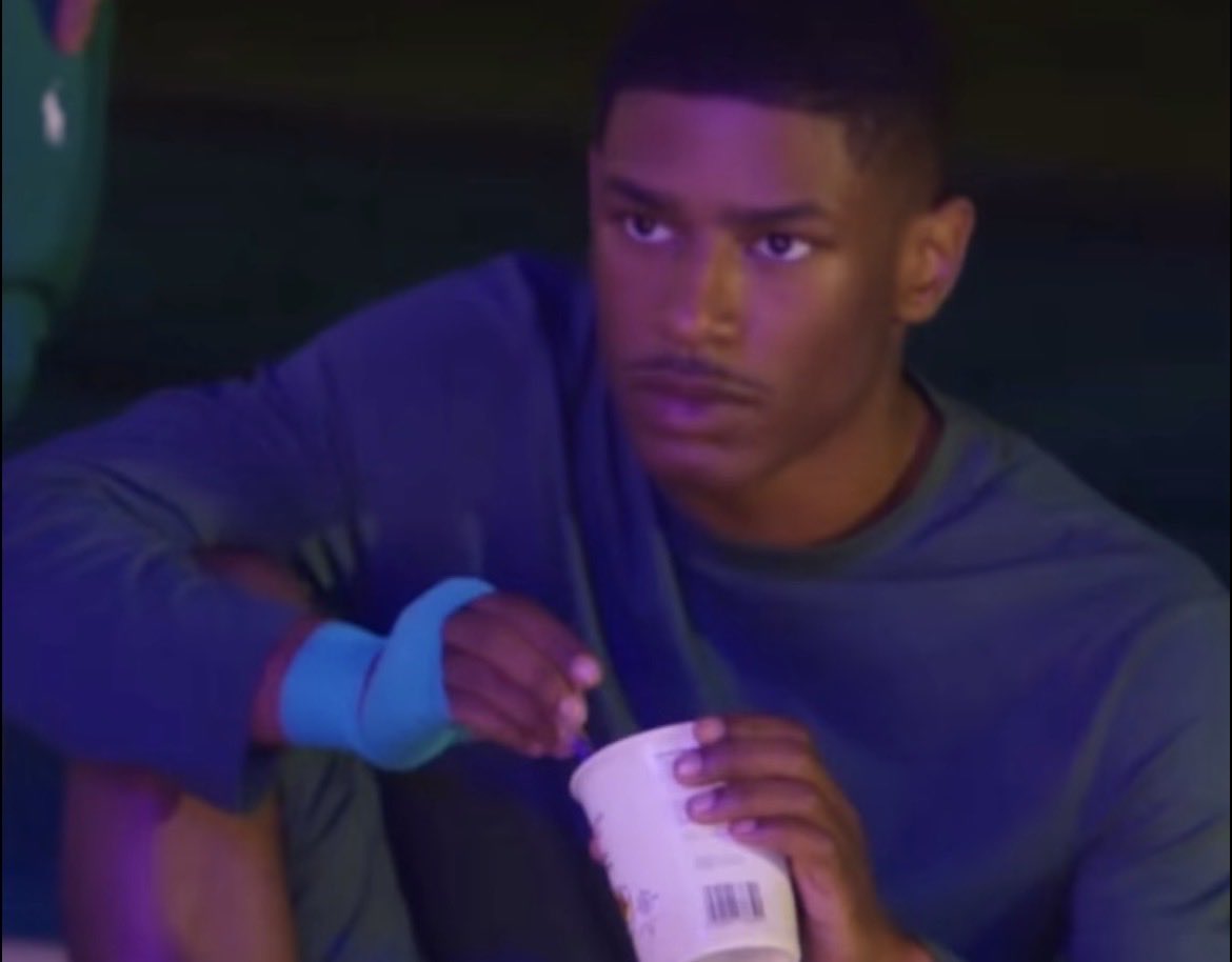 R E E 🧡 tweet media