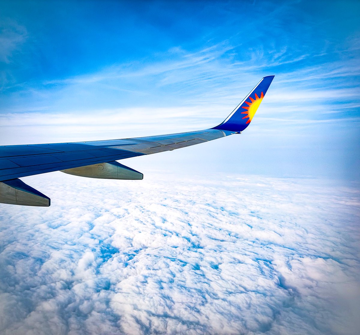 PeacockChoc's tweet image. Lake District Aerial Photography | Jet2 Plane, Clouds Fine Art Print tuppu.net/3b67a157 #lakedistrict #handmadefurniture #Photography #birthday #greetingscard #chocolate #shelving #housewarming #rusticfurniture #homeoffice #LakeDistrict