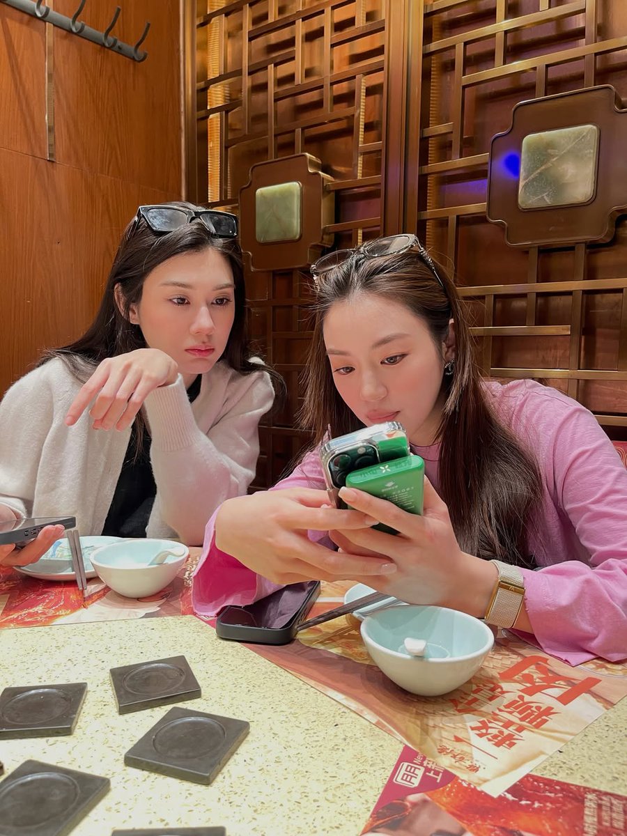 LenaMiu25_phofc's tweet photo. Miu Natsha @instagram update 20/04/2569 (2026) 

Get @reshare_app • @mmiunatshaa Chóngqìng, xiè xiè nǐ🌶️🫰🏻

https://t.co/lDOne83q1U

#LenaMiu1STinChongqing https://t.co/QCkX6367lp