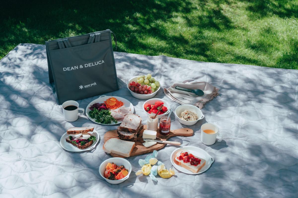 FASHIONSNAP tweet media