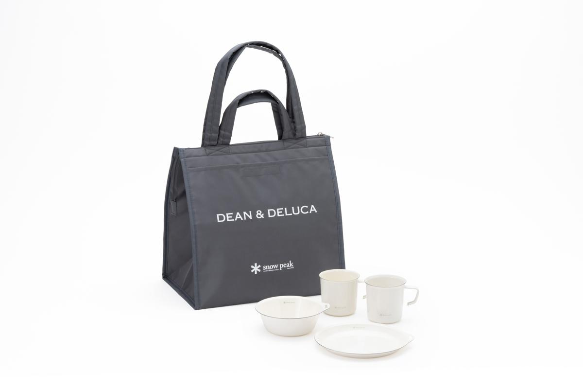 FASHIONSNAP tweet media