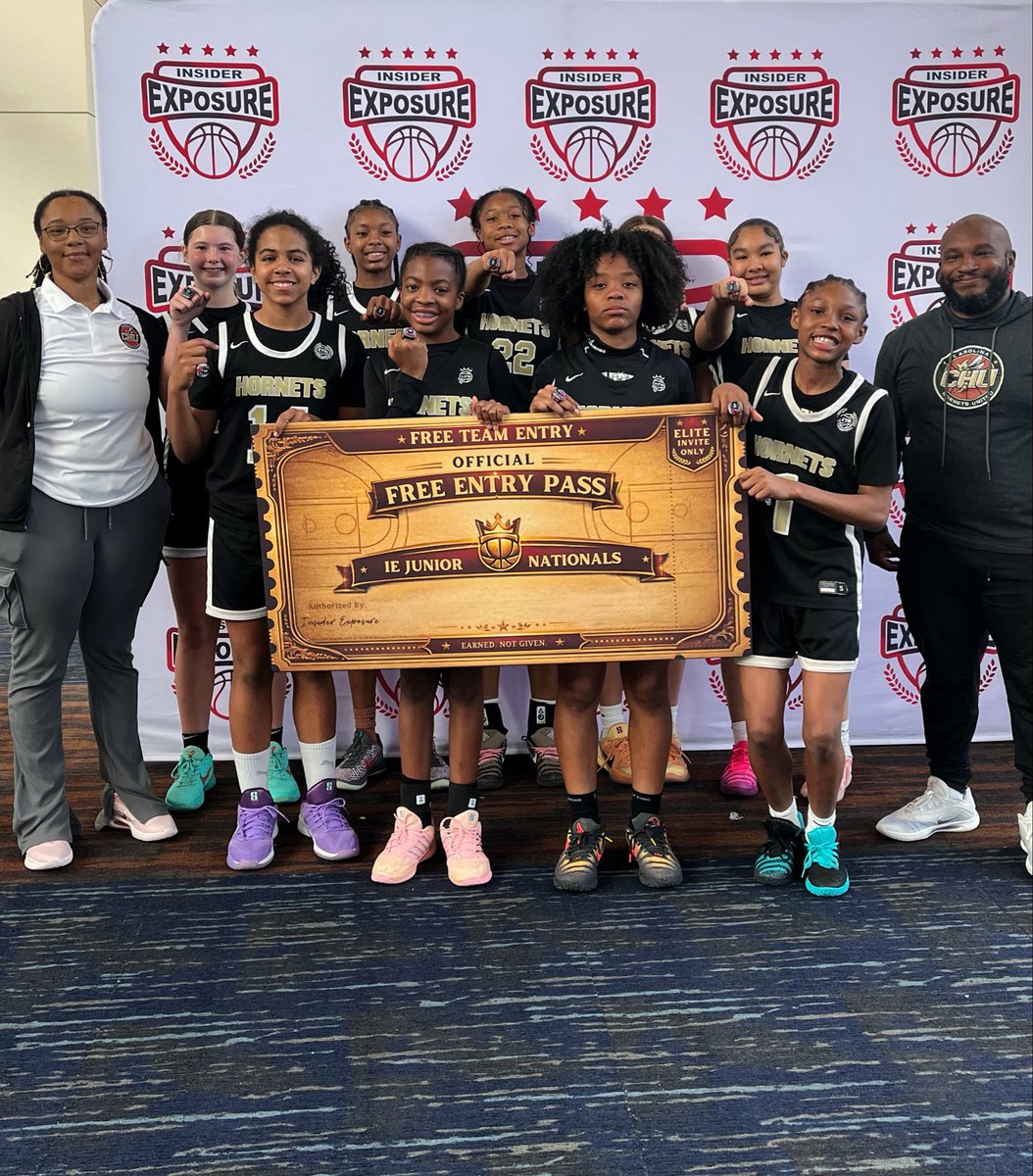 Coach Taylor🏀 tweet media