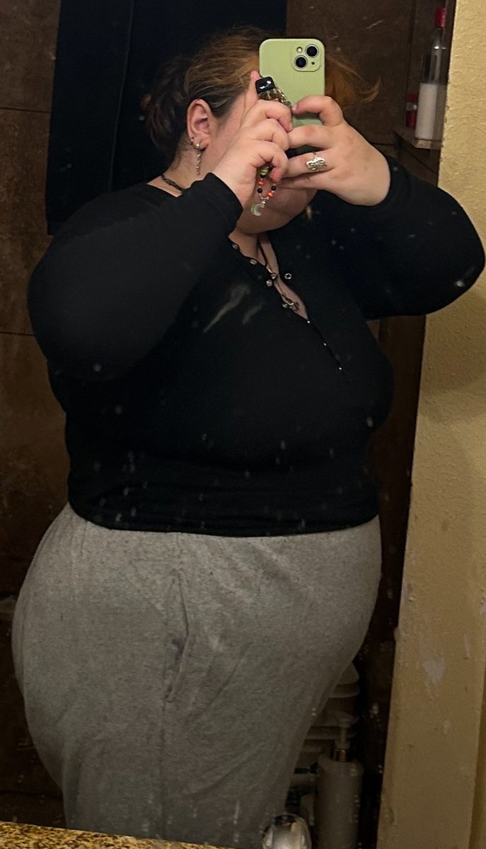 ✩ONYX✩ formerly kat tweet media