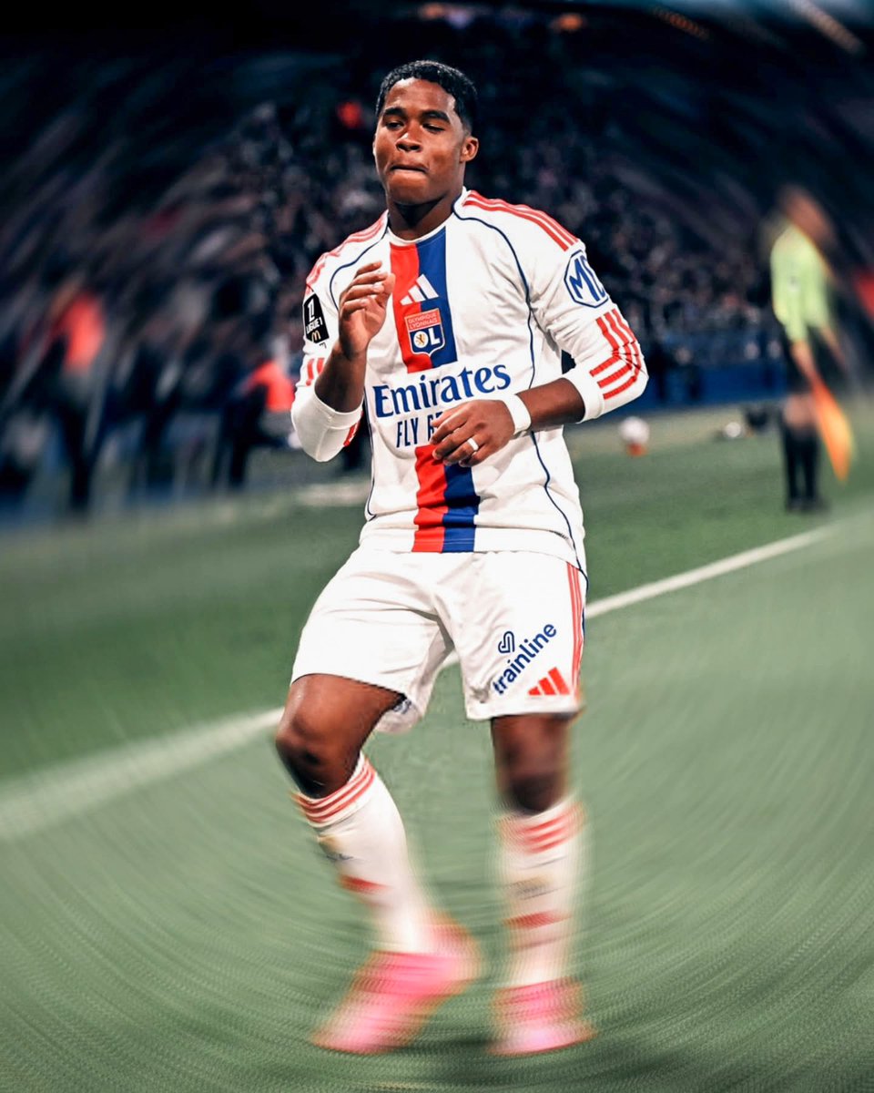 🧠🇧🇷 A día de hoy Endrick habla PORTUGUÉS, ESPAÑOL, INGLÉS Y FRANCÉS, y pensar que tiene SOLO 19 AÑOS.

🗣️ Recordemos su reflexión hace unos años, luego de ser vendido al Real Madrid, sobre la IMPORTANCIA DE LOS IDIOMAS:

“Necesito estar preparado tanto mental como culturalmente.