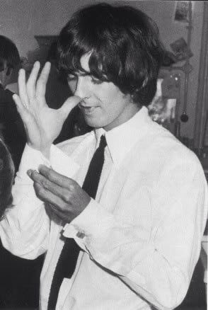 Beatlemaniac of Shedtwt tweet media