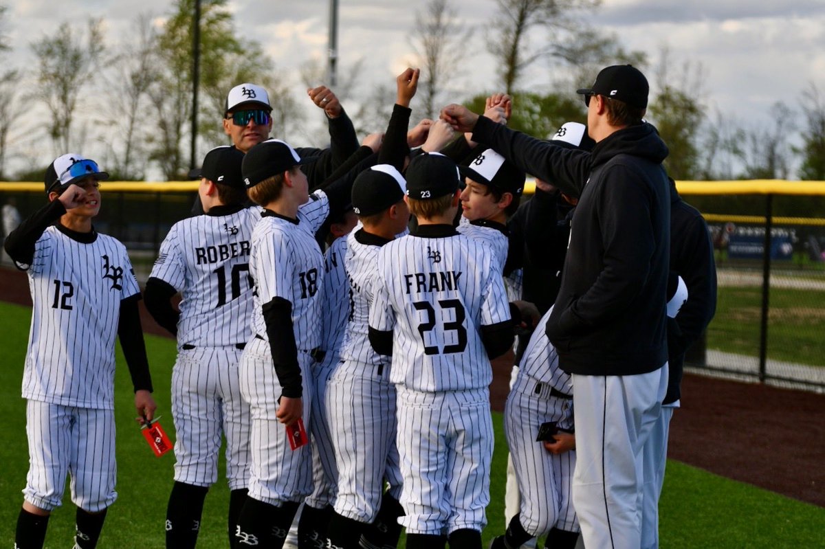 Legends13U's tweet photo. 🏆 @PrepBaseballOH SHOWDOWN CHAMPIONS — OPEN DIVISION 

Cincy Legends 12U went 4-0 this weekend at Jennings Park, competing through rain, wind, and a strong field of teams to earn the championship!

It was a full team effort. Proud of how this group competed! https://t.co/5ZNSgubuje