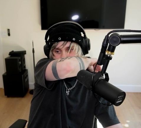 daily beanie michael tweet media