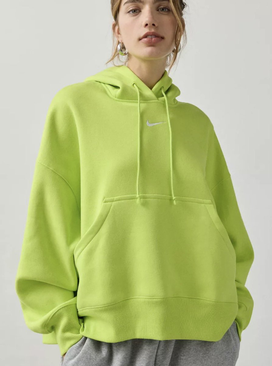 EldenMonitors's tweet image. Only $23 in Cart (REG $75) #ad 
Women’s Nike Oversized Hoodies @ UO 

=&amp;gt; mavely.app.link/4HMjVObTt2b