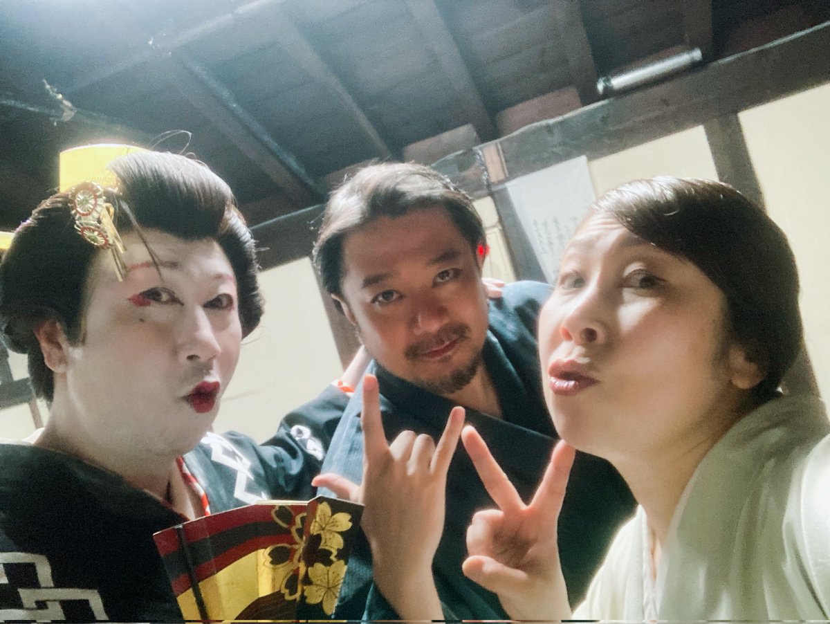 zero1bushido's tweet photo. 松本公演、無事に終演しました！
たくさんのご来場、本当に本当に
ありがとうございました！
ゲストの皆様、演出の高橋征男さん
そして地元の皆様の支えがあってこそ
無事に終える事が出来ました
#松本市 最高です！
また来年
感謝！！
#斬忠臣蔵 #歌踊朗読一座漣
#松本城 #信濃ギャラリー https://t.co/Z12UgvwnMP