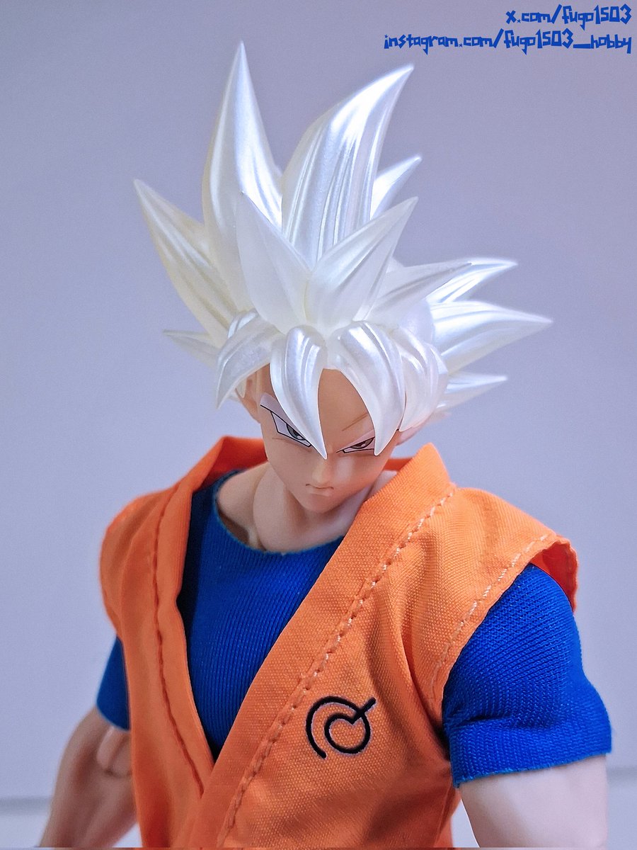 fugo1503's tweet image. #toyphotography by me
Kitbash : 
Body from #windtoys 
Head from #tkcustom 

#goku #ultrainstinct 
Follow IG : fugo1503_hobby 👍