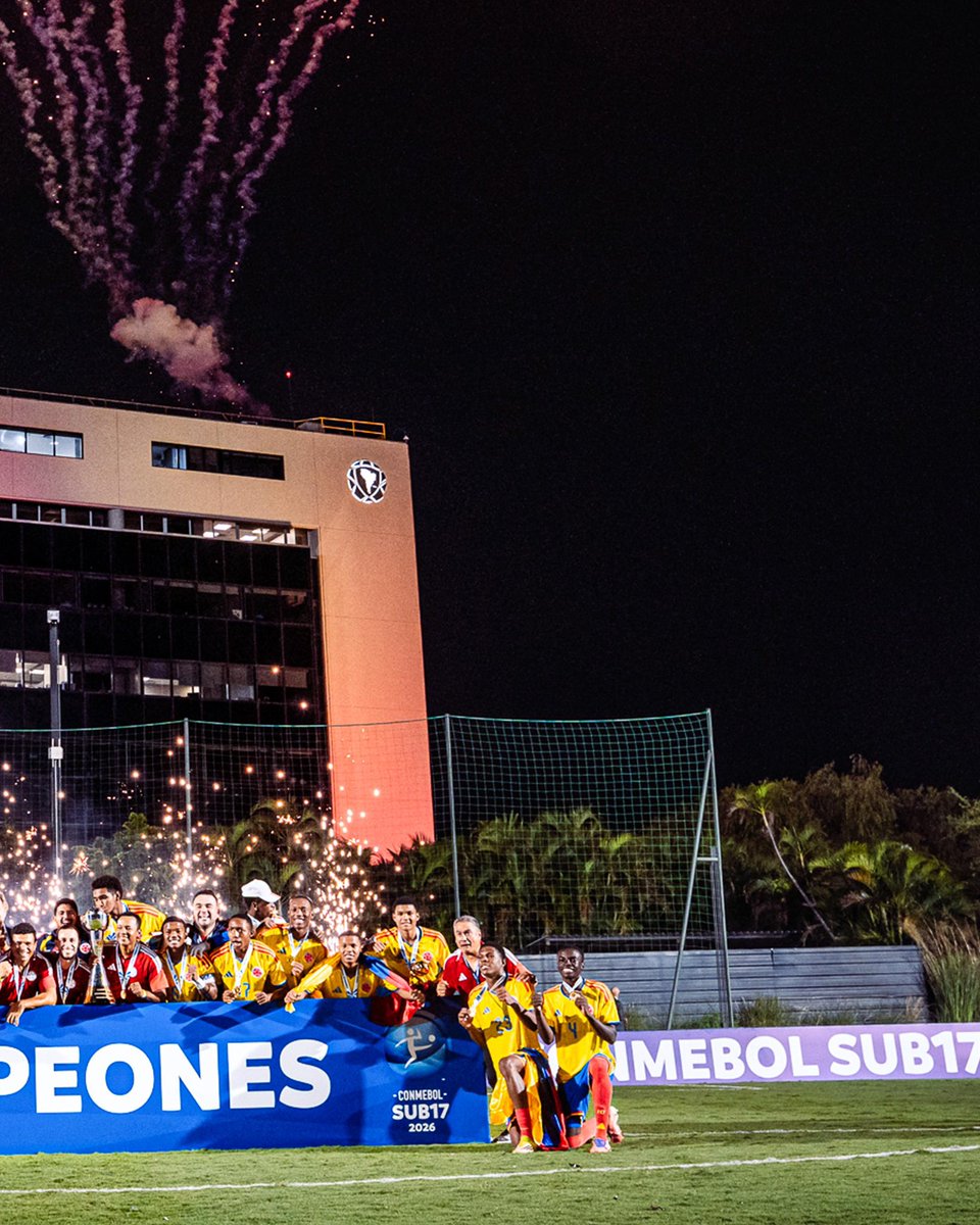 Selección Colombia tweet media