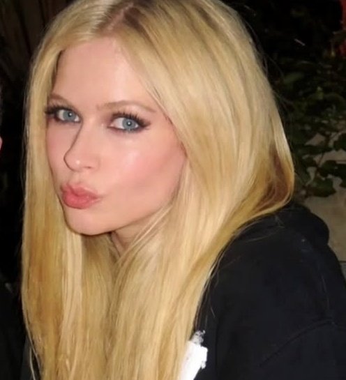 Avril Lavigne in
                2005                            2026