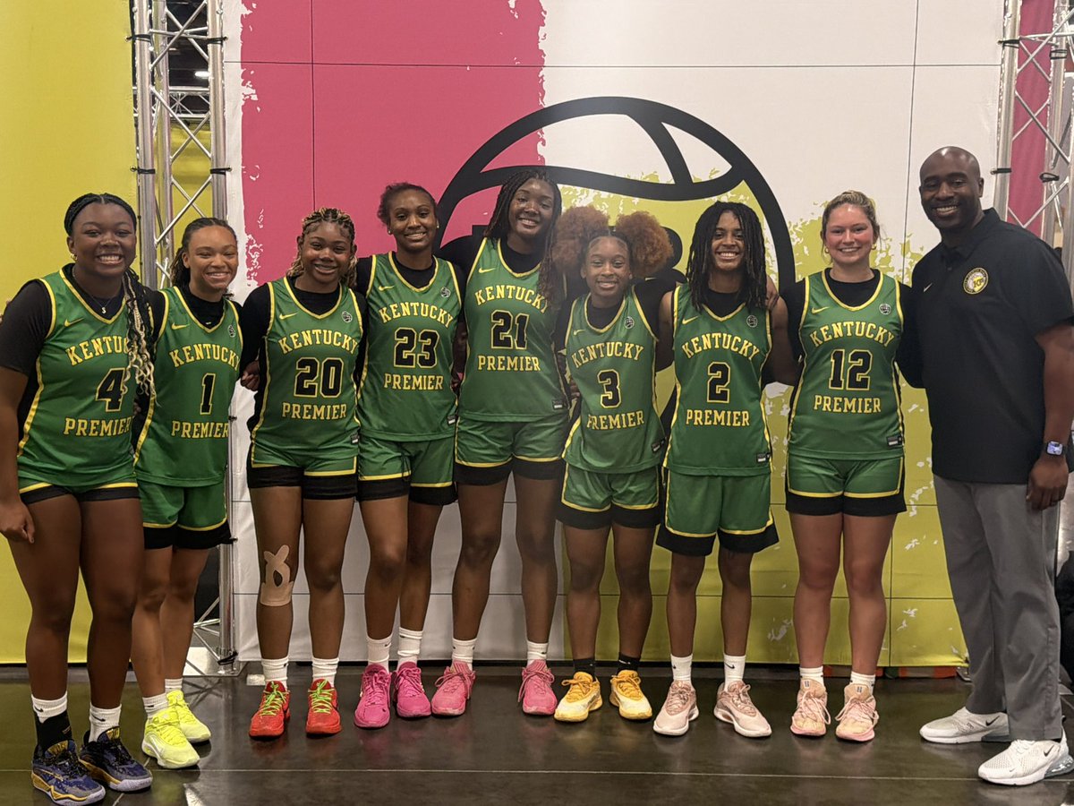 Calvin Head tweet media