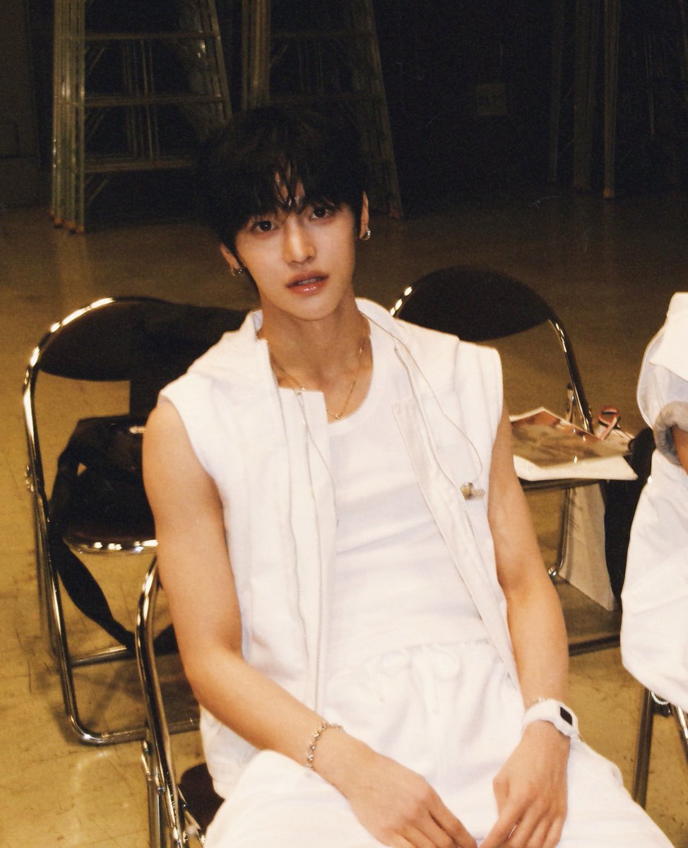 cherry.. tweet media