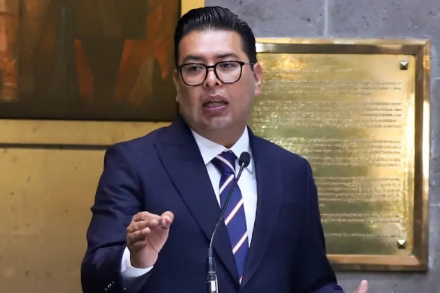 Region_Global's tweet photo. @NestorCamarillo presidente de la Comisión de Economía Circular del @senadomexicano alertó sobre una catástrofe ambiental… en 2050. El Polo que diseñan para Puebla procesaría una sexta parte de los residuos que @armentapuebla_ usó para justificarlo.
https://t.co/RtboHH1pw1 https://t.co/gZ2JkYhGkQ