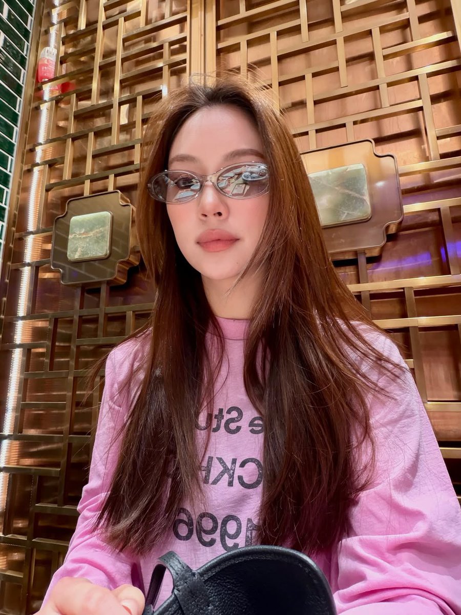 ◡̈ ᴿ tweet media