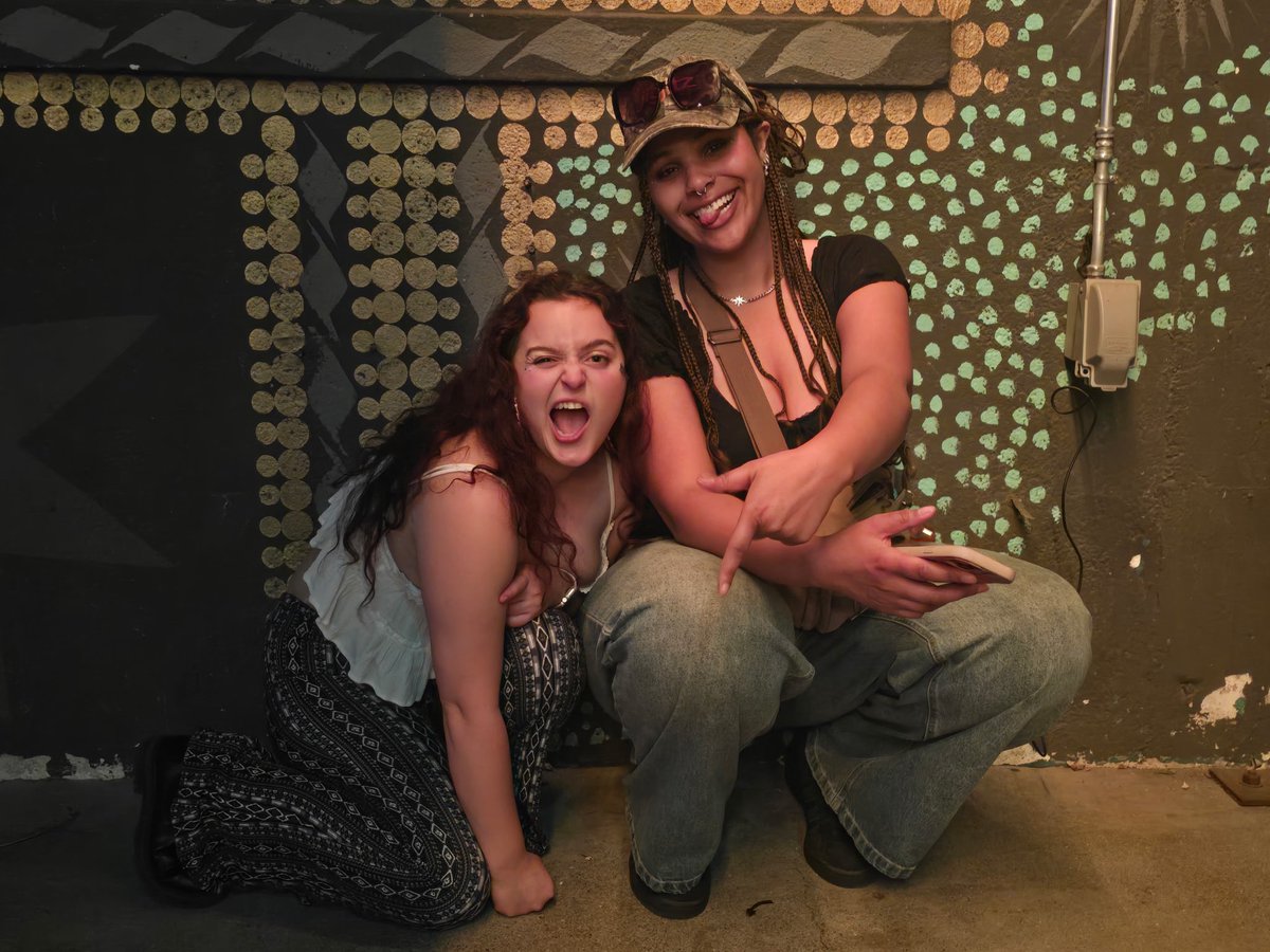 meeks 🪼 tweet media