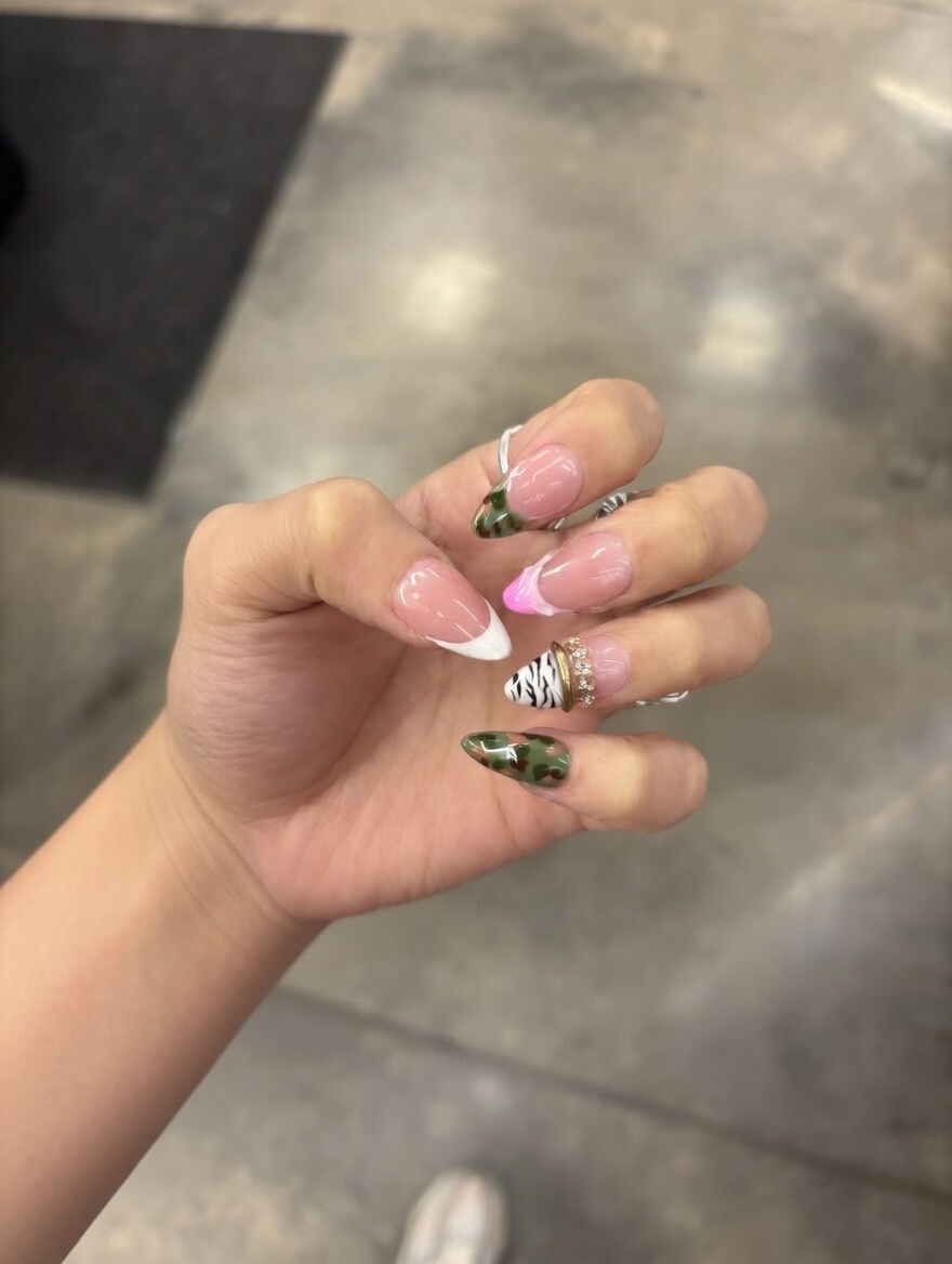 celine 🍒⋆.˚ tweet media