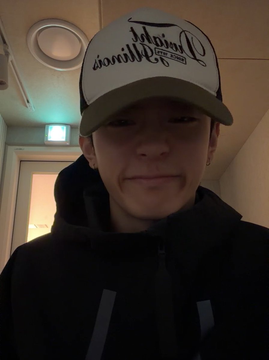 왈왈 🆅 tweet media