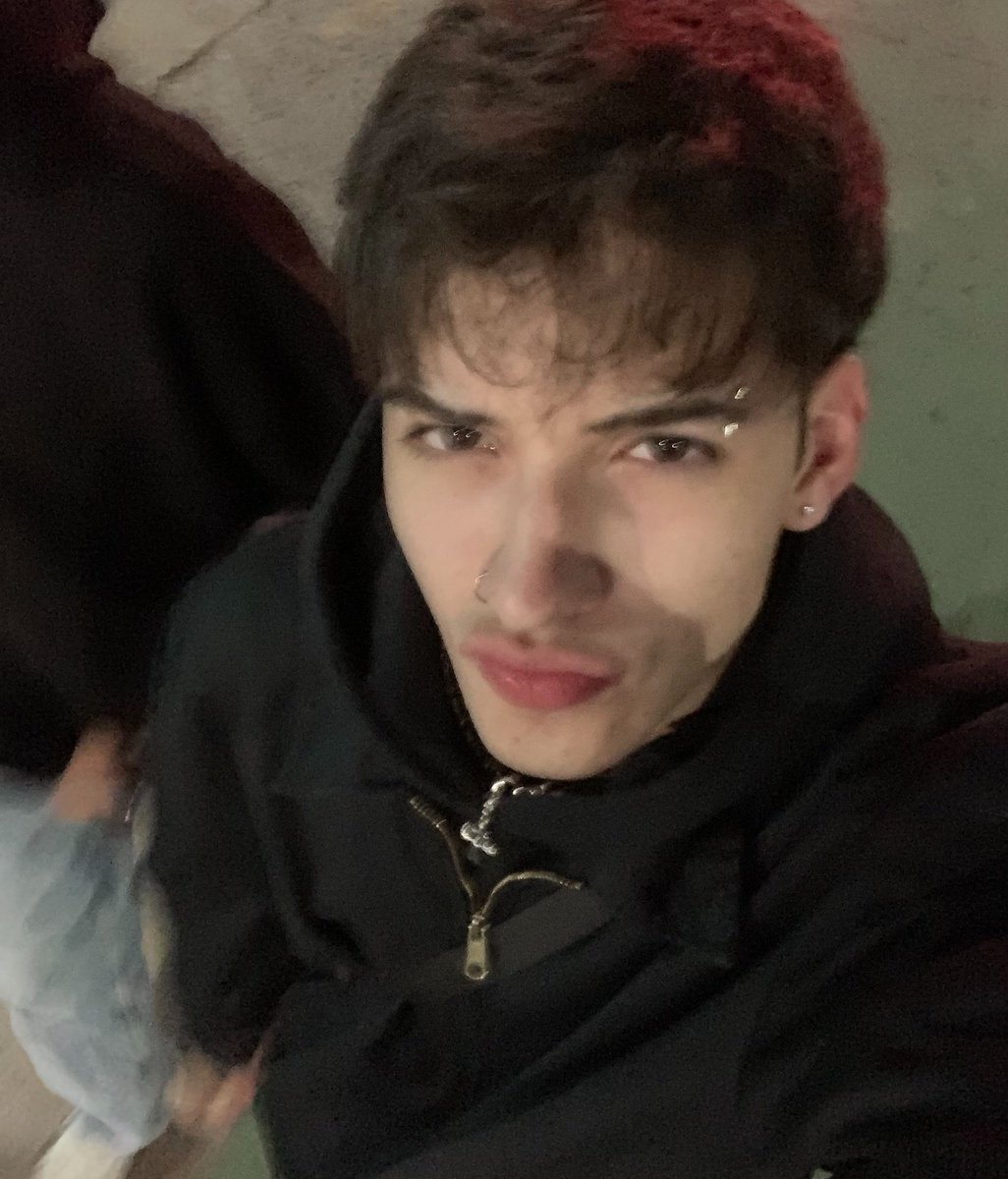 ˖ é𝖽𝗂𝖿𝗂𝖼𝗂𝗈 α 𝗆͟𝖺͟𝗋 tweet media